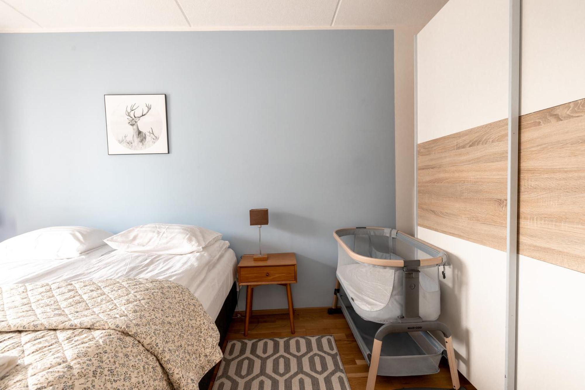 Bright & Comfy 79m2 2br With Sauna And Balcony Lägenhet Helsingfors