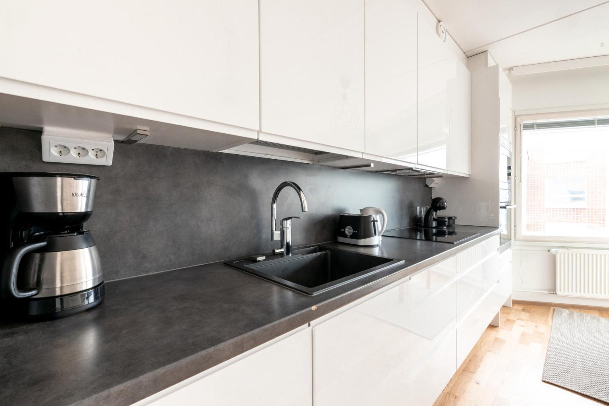 Lägenhet Bright & Comfy 79m2 2br With Sauna And Balcony *
