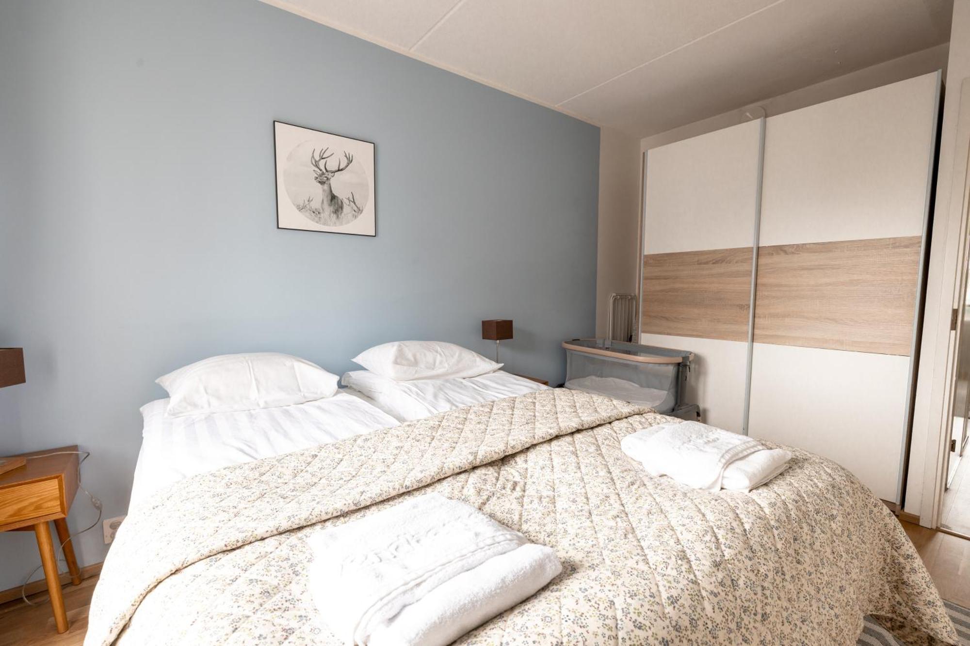 Bright & Comfy 79m2 2br With Sauna And Balcony * Helsingfors