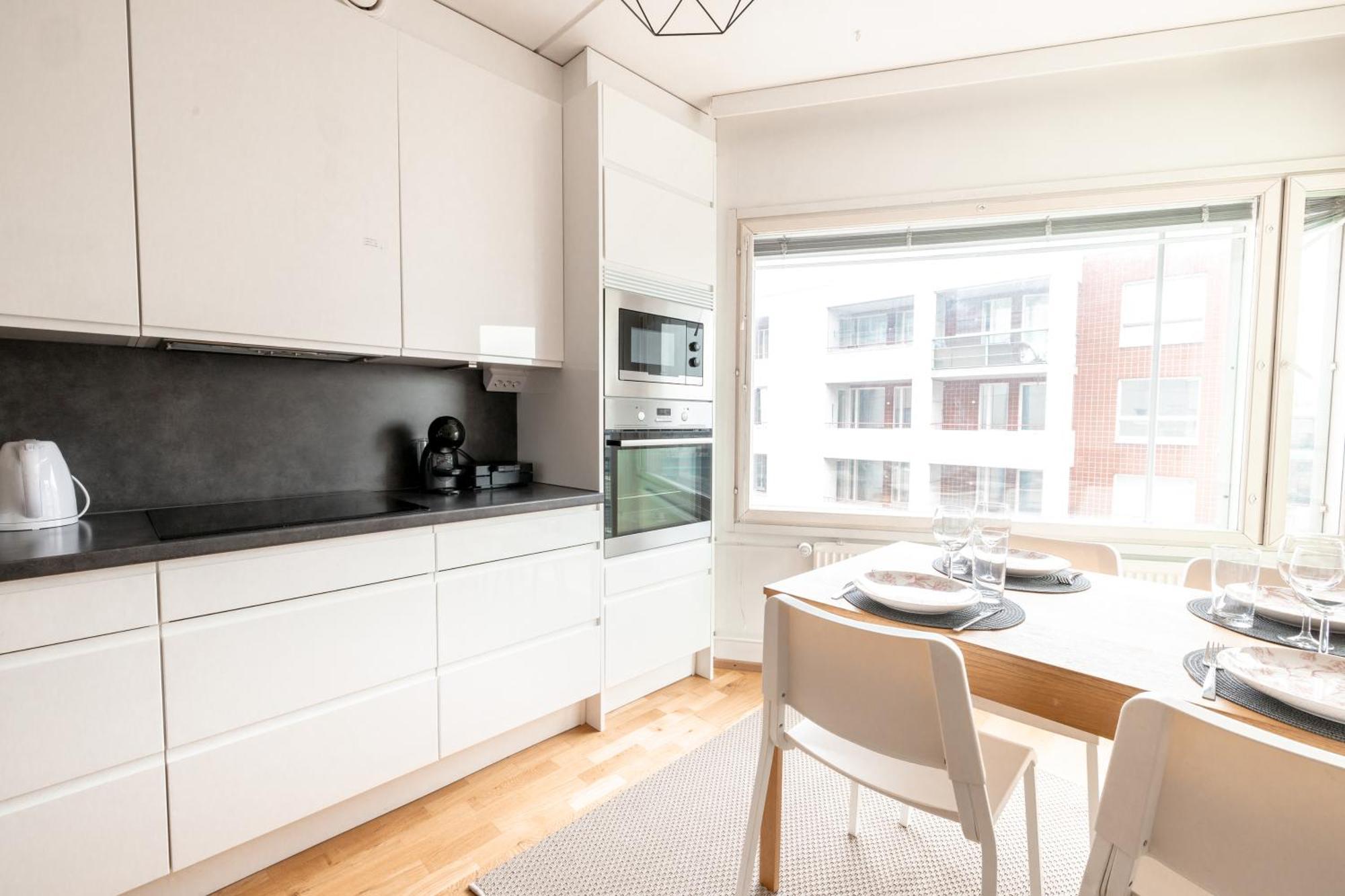 Lägenhet Bright & Comfy 79m2 2br With Sauna And Balcony